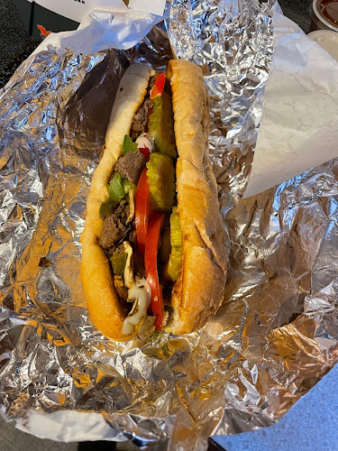 Comentarii opinii despre Philthy Philly’s Cheesesteaks and Poutinerie