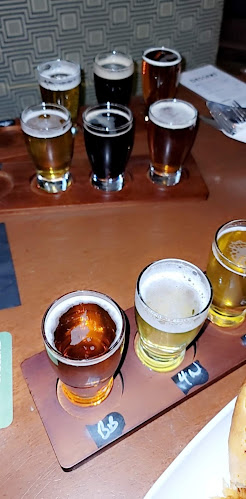 Opinii despre Central City Taphouse and Kitchen în Surrey - Hospitality and gastronomy