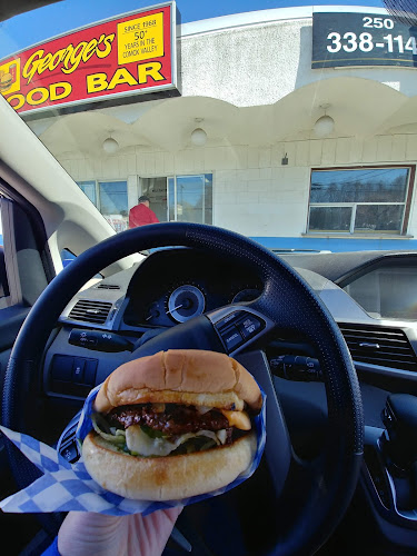 656 Comox Rd, Courtenay, BC V9N 3P6