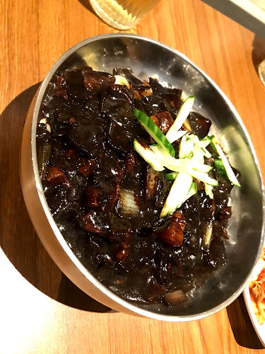 1485 Merivale Rd, Nepean, ON K2E 5P3