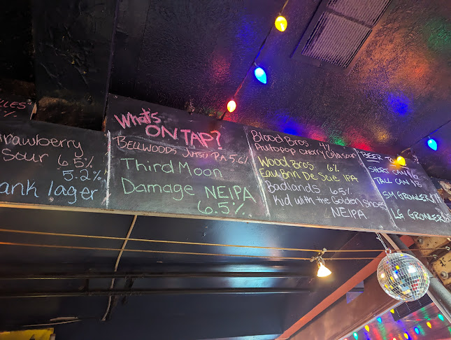 Jane Bond - Waterloo