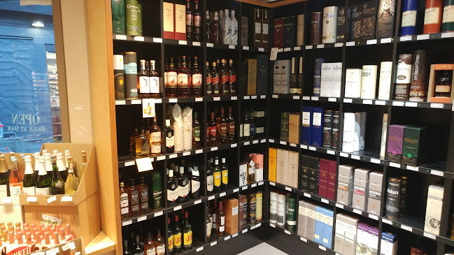 Comentarii opinii despre Cork & Barrel Spirit Merchants