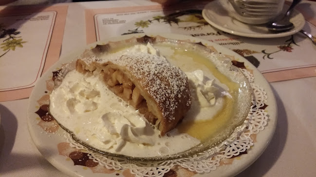 255 King St E, Hamilton, ON L8N 1B9