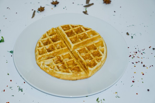 77 Dundas St W, Mississauga, ON L5B 1H7