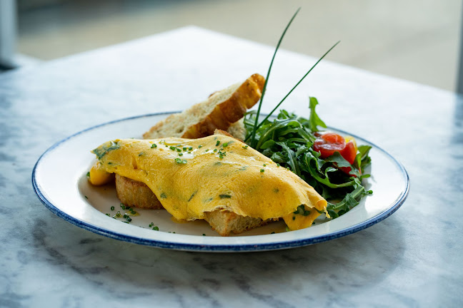 Nicli Pizzeria + Bar - North Vancouver