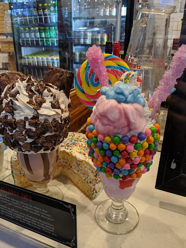 Firecrust Neapolitan Pizzeria - Hospitality and gastronomy