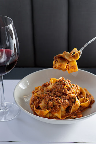 Marbl | 100 Days - Hospitality and gastronomy