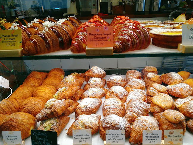 4233 Hastings St #100B, Burnaby, BC V5C 2J5