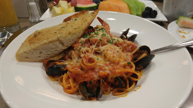 7551 Westminster Hwy, Richmond, BC V6X 1A3