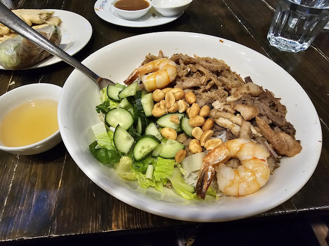 Ha Noi Pho Restaurant - Cold Lake