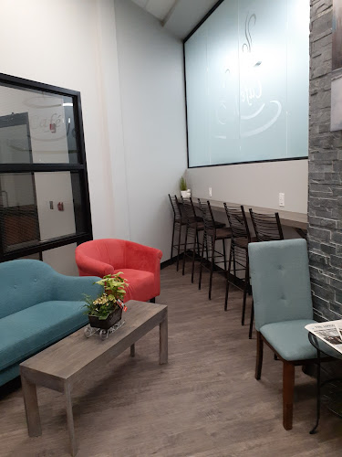 Lala Land Cafe - Red Deer