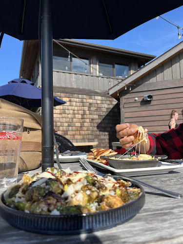 Boathouse Lakeside Grill - Kenora