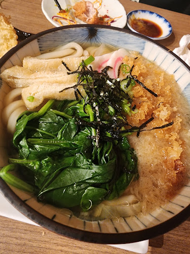 Sushi Umi (North Vancouver) - Hospitality and gastronomy