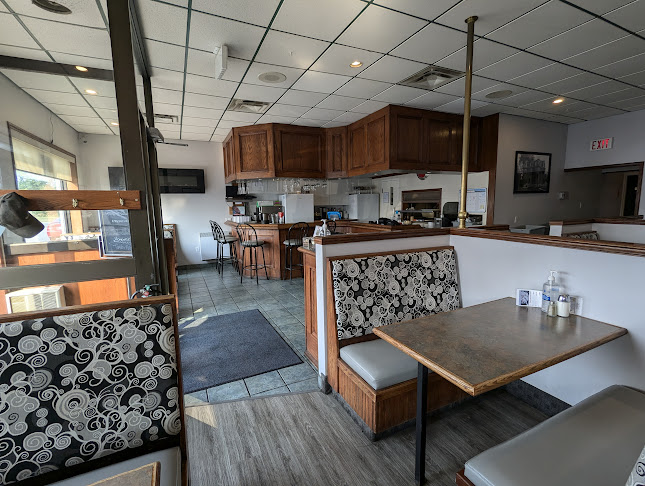 135 Cannifton Rd, Belleville, ON K8N 2V6