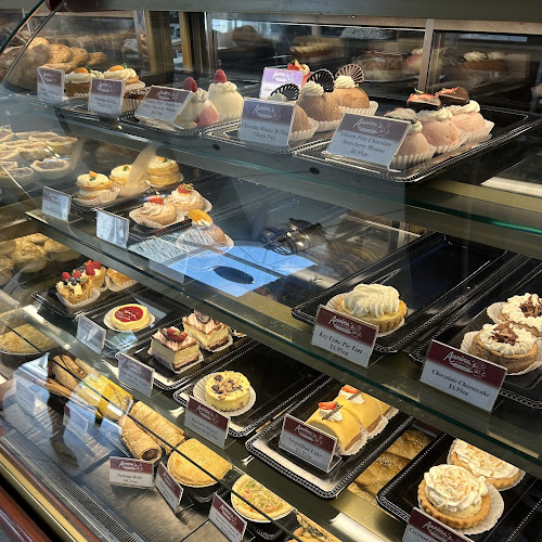 Annina's Bakeshop & Catering