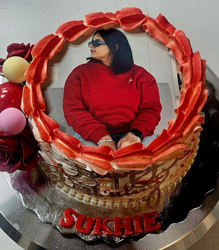 Maharaja Cakes Sweets and Eats l 100% pure vegetarian indian punjabi restaurant - Markham