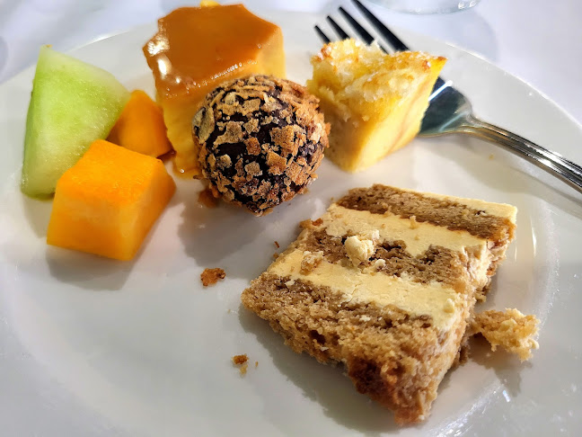 5940 Blackfoot Trl SE, Calgary, AB T2H 2B5