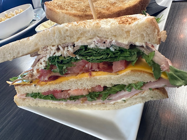 Broadway & Grand - Hospitality and gastronomy