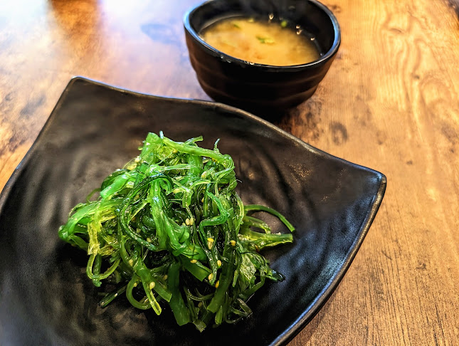 Young's Kitchen Sushi - Hospitality and gastronomy