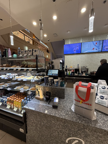 Opinii despre Waves Coffee House - Coquitlam Center în Coquitlam - Hospitality and gastronomy