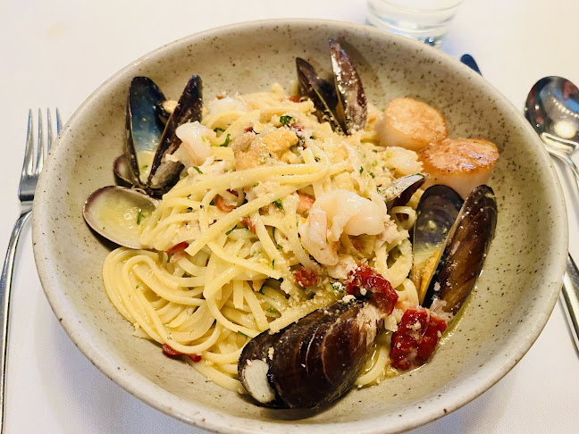 Coast - Hospitality and gastronomy