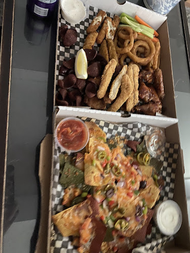 Comentarii opinii despre Leah's Bar and Grill