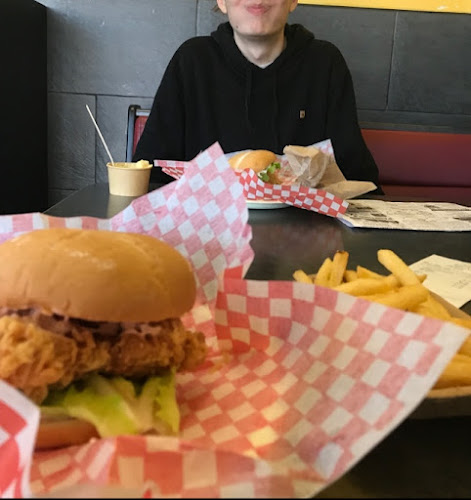 Lee's Famous Recipe Chicken - Hospitality and gastronomy