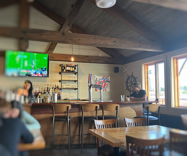 Boathouse Lakeside Grill - Kenora