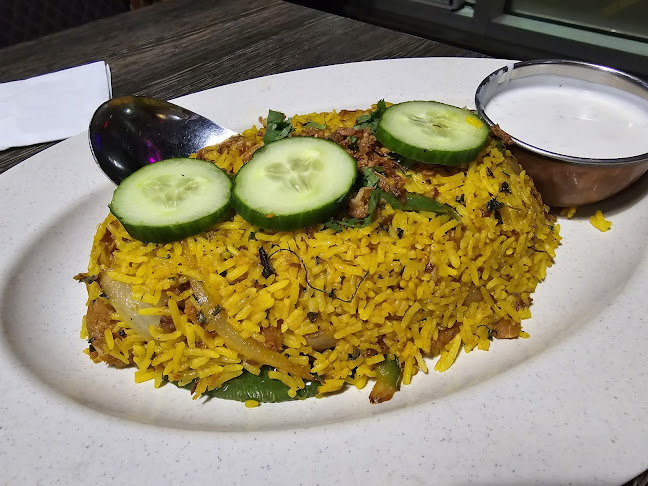 Desi Bites Restaurants Dine In & Takeout Juice Bar - Hospitality and gastronomy