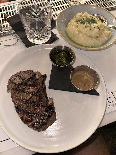 Comentarii opinii despre Buvette Restaurant and Wine Bar