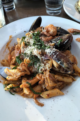 Washington Avenue Grill