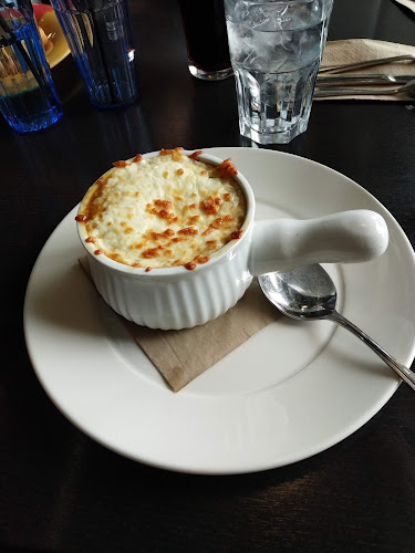 Comentarii opinii despre Ricky's Cafe - Red Deer