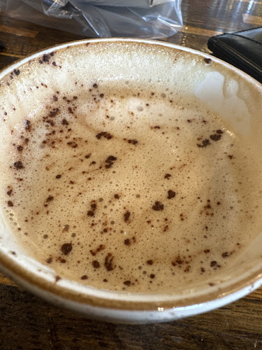 Opinii despre Brar's Trinity Common în Brampton - Hospitality and gastronomy