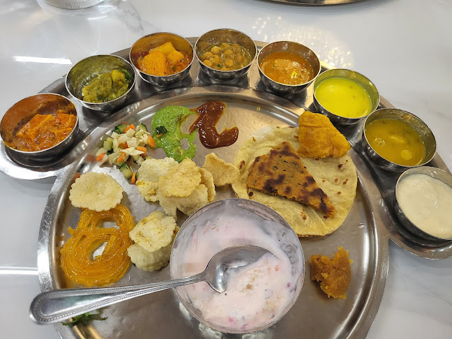 Fitoor - Indian Food Obsession - Hospitality and gastronomy