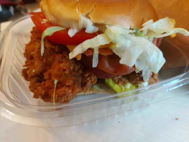 531 St Mary's Rd, Winnipeg, MB R2M 3L3