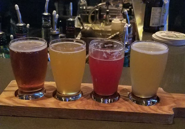 Opinii despre Hub Restaurant în New Westminster - Hospitality and gastronomy