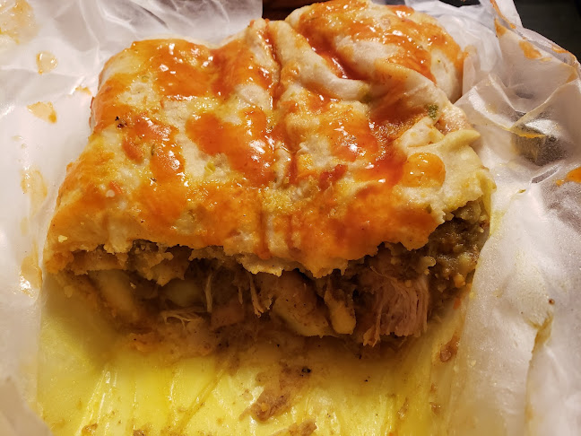 Lyn's Caribbean Restaurant - Hospitality and gastronomy