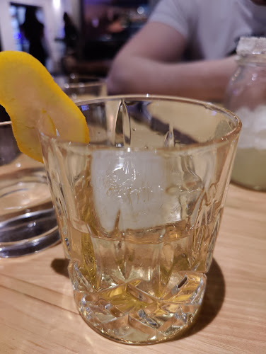 317 10 Ave SW #100, Calgary, AB T2R 0A5