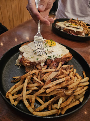 Opinii despre Black Dog Tavern în Kingston - Hospitality and gastronomy