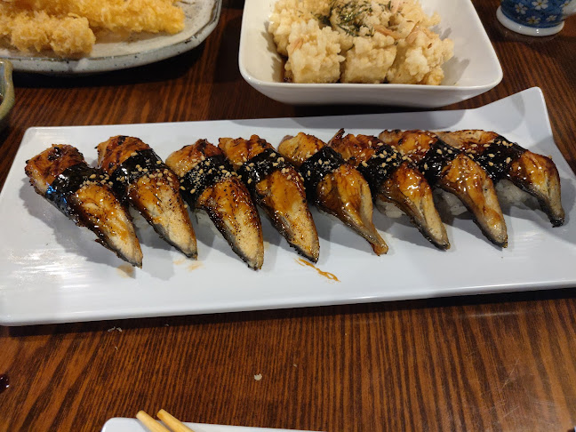 8952 152 St, Surrey, BC V3R 0J2