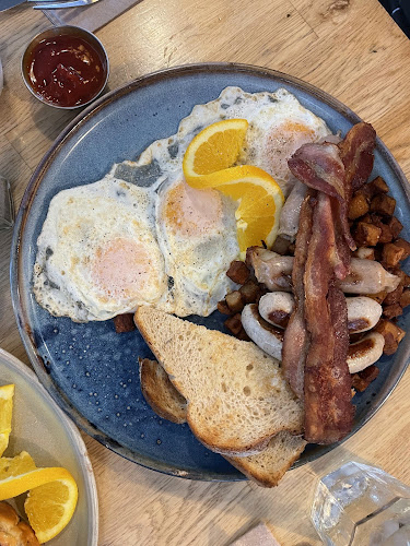 Blue Star Diner - Hospitality and gastronomy