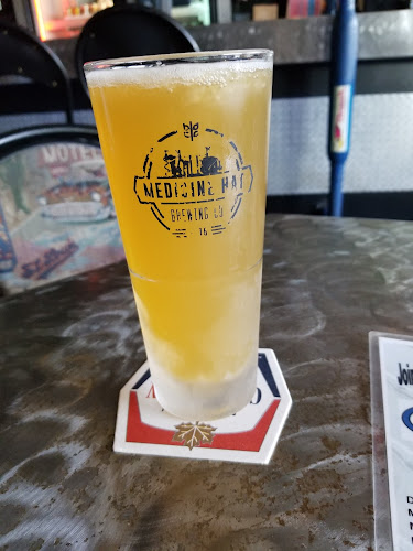 Comentarii opinii despre The Garage Pub & Eatery