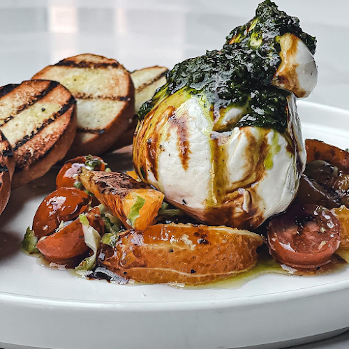 417 Elizabeth St, Burlington, ON L7R 2L8