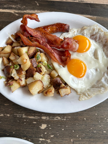 219 St Mary's Rd, Winnipeg, MB R2H 1J2