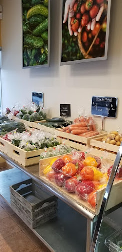 Opinii despre Just Ripe Fresh Market în Calgary - Hospitality and gastronomy