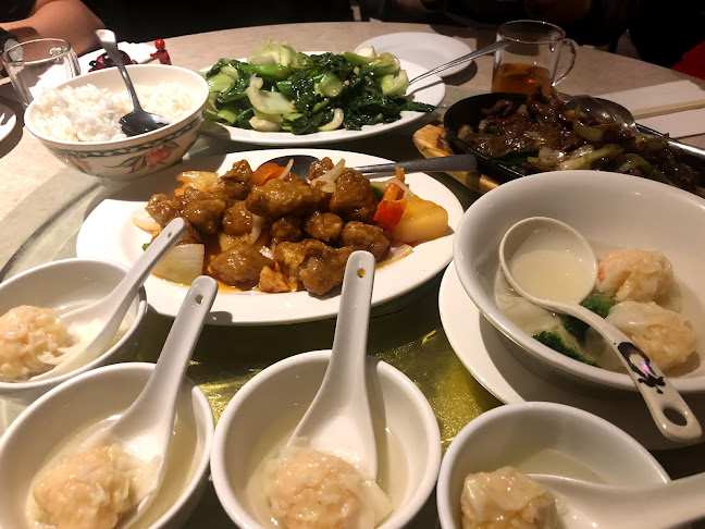 J & J Wonton Noodle House - Victoria