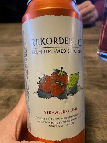 Fargos Restaurant and Lounge