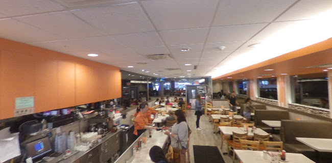 Opinii despre New Town Bakery & Restaurant în Vancouver - Hospitality and gastronomy