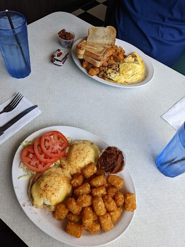 220 Elgin St, Ottawa, ON K2P 1L7