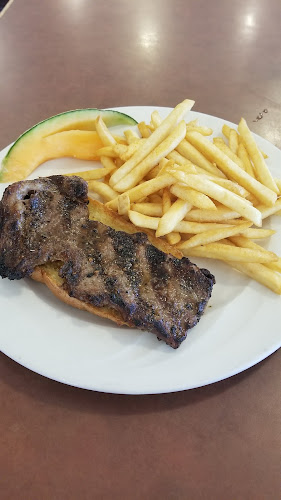 Comentarii opinii despre Rick & Alice's Grill